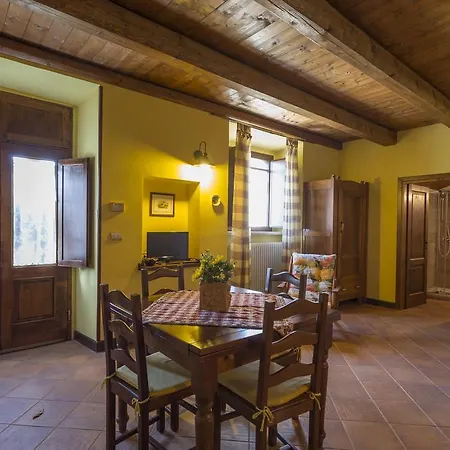 Valsi Apartment *
